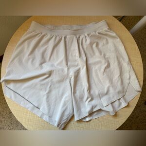 Lululemon men’s Fast & Free running shorts